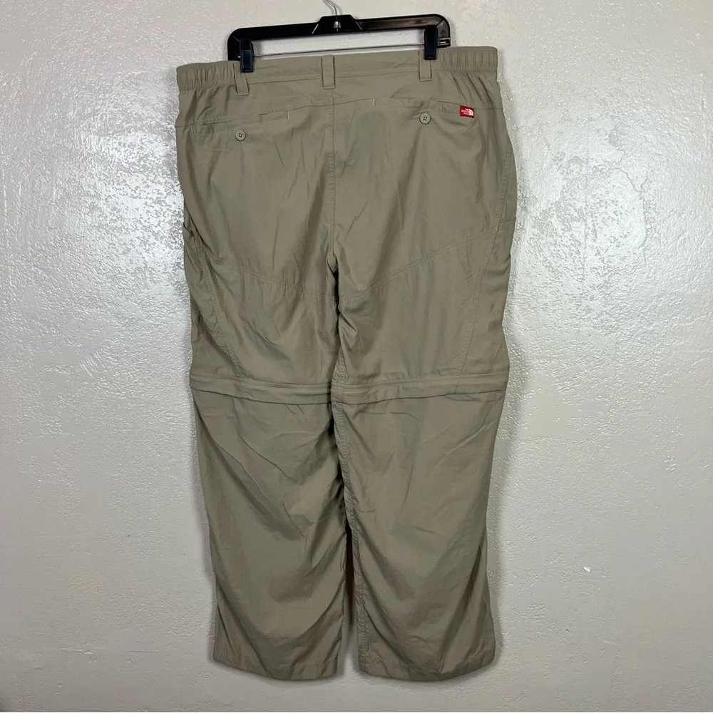 The North Face Men's XXL Short Paramount  Convertible Pants-Shorts‎ Hiking